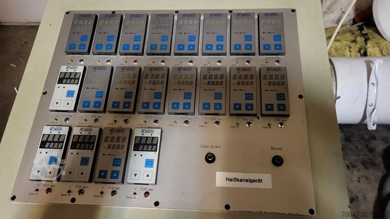 Heißkanalgerät für 20 Kanäle m-form HCS20