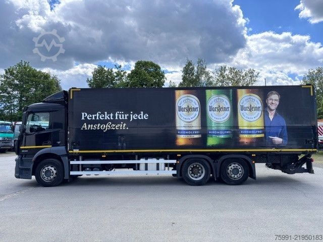 Beverage truck MERCEDES-BENZ Antos 3-Achser MB 2533 mit Geränkekoffer und LBW