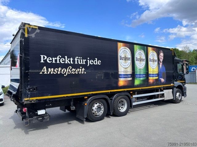 Beverage truck MERCEDES-BENZ Antos 3-Achser MB 2533 mit Geränkekoffer und LBW