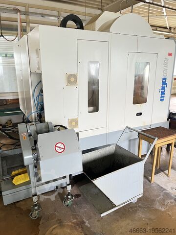 4 Achs CNC Bearbeitungszentrum + Zubehör Müga A7040