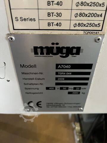 4 Achs CNC Bearbeitungszentrum + Zubehör Müga A7040