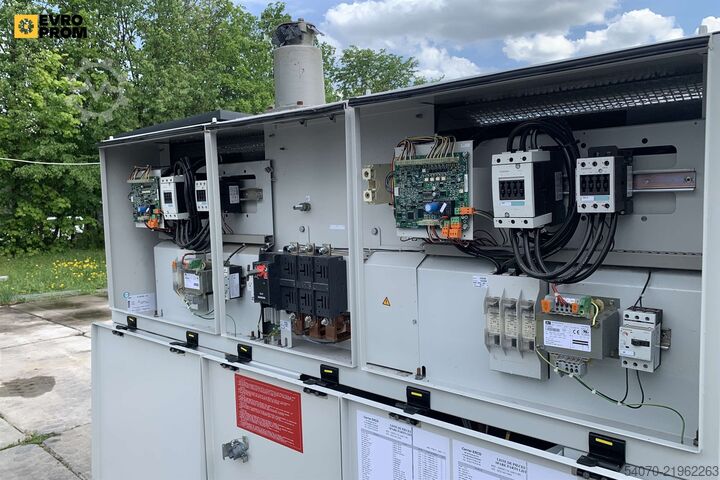 Chiller Used Industrial Chiller CARRIER - 449 kW | With warranty