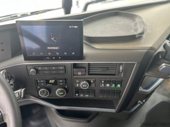 Tipper truck VOLVO FH 500 6X4, I-SHIFT , HYVA LIFT ABROLLKIPPER PREIS OHNE ABROLLCONTAINER