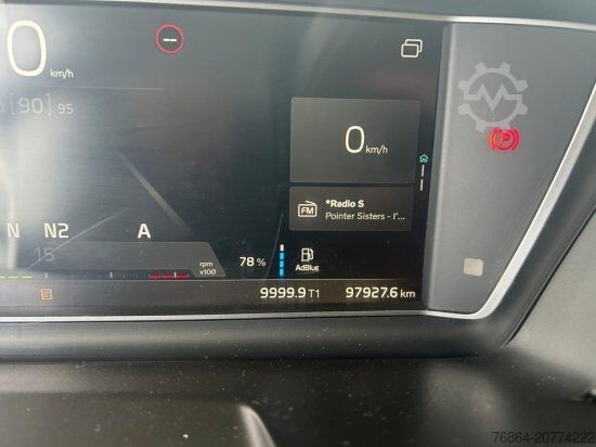 Tipper truck VOLVO FH 500 6X4, I-SHIFT , HYVA LIFT ABROLLKIPPER PREIS OHNE ABROLLCONTAINER