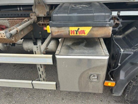 Tipper truck VOLVO FH 500 6X4, I-SHIFT , HYVA LIFT ABROLLKIPPER PREIS OHNE ABROLLCONTAINER