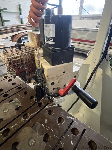 Formteil-Kantenanleimmaschine IMA HKA