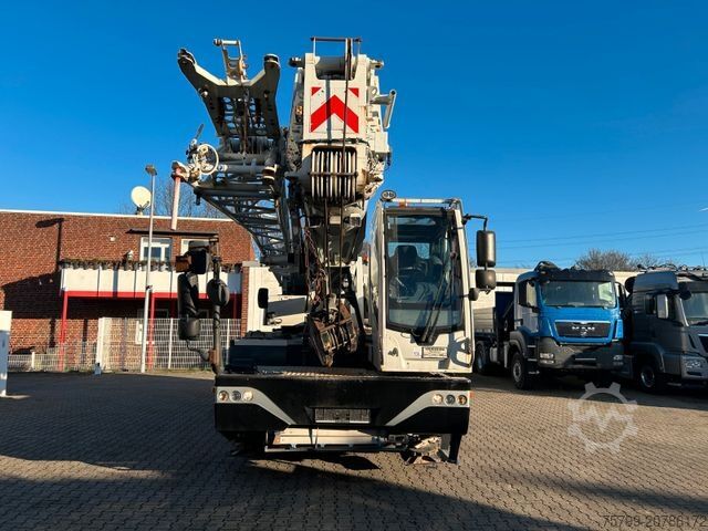 Autokran LIEBHERR Mobilkran LTC 1050-3.1 50t Kran hat nur 3300 h