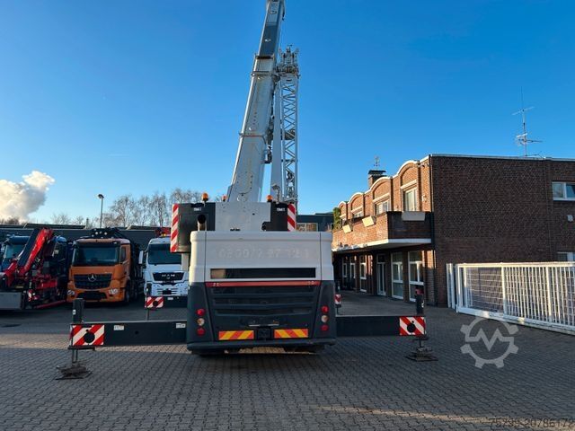 Autokran LIEBHERR Mobilkran LTC 1050-3.1 50t Kran hat nur 3300 h