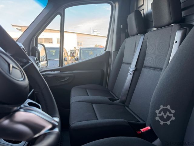 Kastenwagen hoch MERCEDES-BENZ Sprinter 319 CDI 4325 Klima Kamera AHK