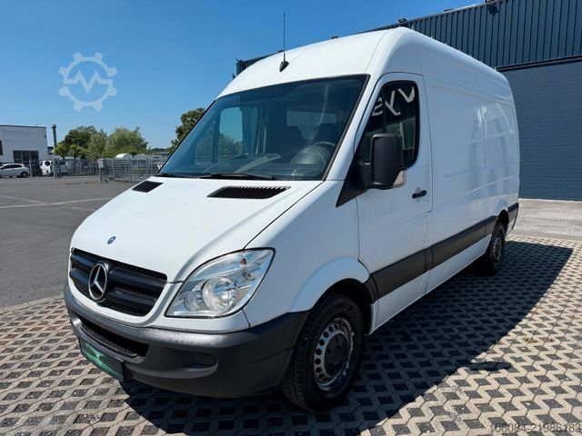 Kastenwagen hoch MERCEDES-BENZ Sprinter 216 Kasten L2-H2 MOTORSCHADEN