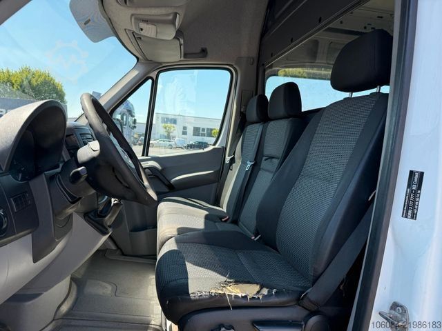 Kastenwagen hoch MERCEDES-BENZ Sprinter 216 Kasten L2-H2 MOTORSCHADEN