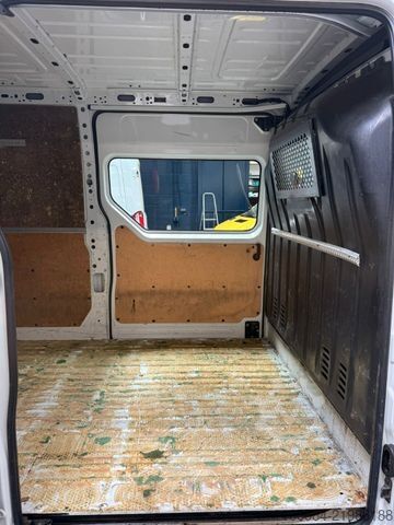 Kastenwagen hoch RENAULT Master III Kasten L3H2 Klima Tempomat AHK 2,5T