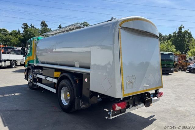 LKW mit Tankaufbau SCANIA P400 4x2 12'700L