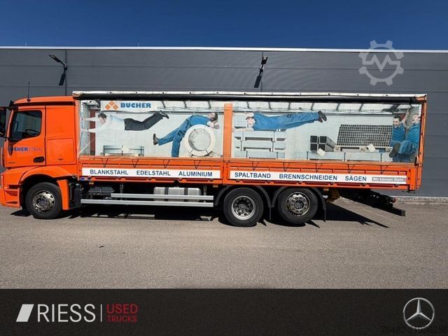 Flatbed truck with tarp MERCEDES-BENZ Mercedes Benz 3 Achser 6x2 AUT LM
