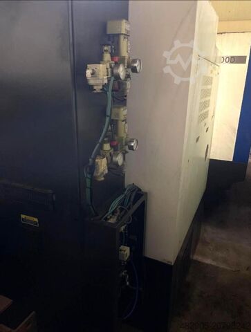 CNC-Dreh- und Fräszentrum Cnc lathe Hyundai WIA L200Y