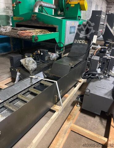 CNC-Dreh- und Fräszentrum Cnc lathe Hyundai WIA L200Y