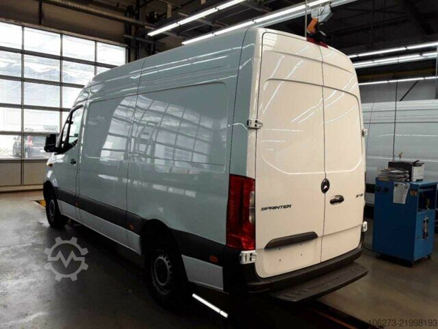 Van Mercedes-Benz Sprinter 317 CDI,L2H2,Automatik,Kamera,LED