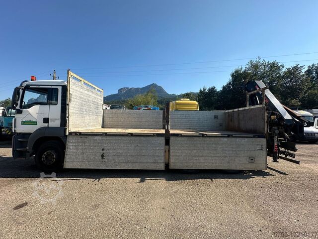 Truck with flatbed (open) MAN TGS 33.440 6x4 Pritsche 2011 ohne Kr 