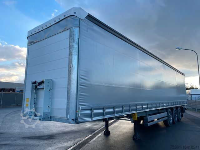 Auflieger mit Pritsche & Plane SCHMITZ CARGOBULL SCS, XL + Getränke + DC