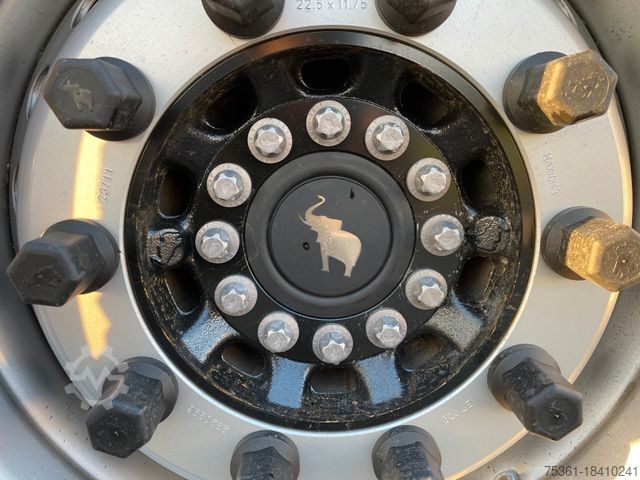 Auflieger mit Pritsche & Plane SCHMITZ CARGOBULL SCS, XL + Getränke + DC