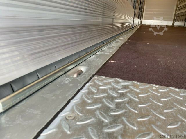 Auflieger mit Pritsche & Plane SCHMITZ CARGOBULL SCS -MIETE ab 650 ¤, XL + Getränke + DC