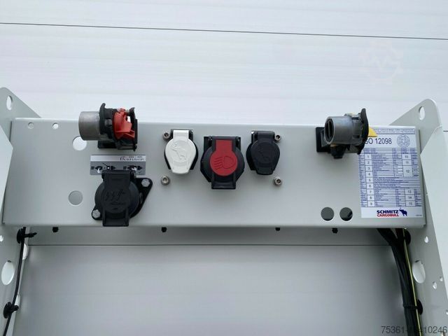 Auflieger mit Pritsche & Plane SCHMITZ CARGOBULL SCS -MIETE ab 650 ¤, XL + Getränke + DC