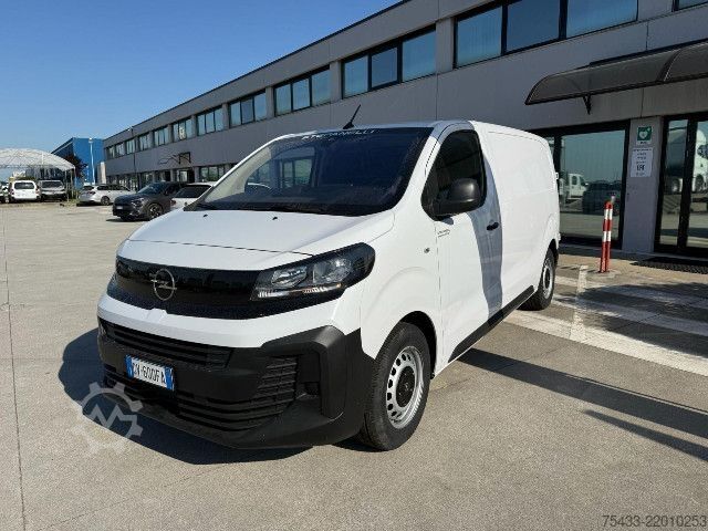 Panel van Opel VIVARO 2.0 145 L2H1