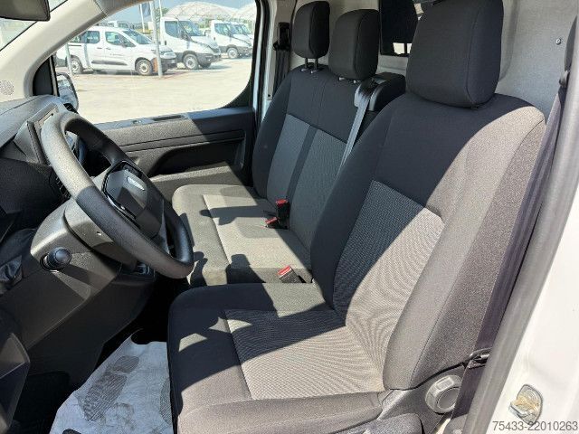 Panel van Peugeot EXPERT 2.0 BLUE HDI 140CV L2H1