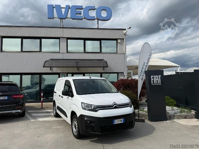 Panel van Citroen BERLINGO M CLUB 130 EAT 8