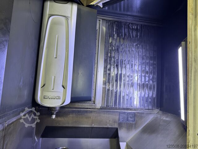 Universal-Bearbeitungszentrum DMG DMU 75 Monoblock