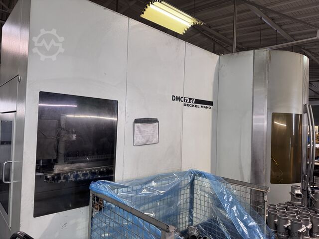 Universal-Bearbeitungszentrum Deckel Maho DMC 70 eVo