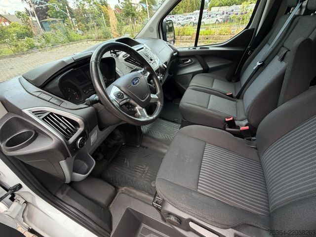 Minibus FORD Transit Custom 2.0 TdCi L1H1 9Sitze Motor Defect