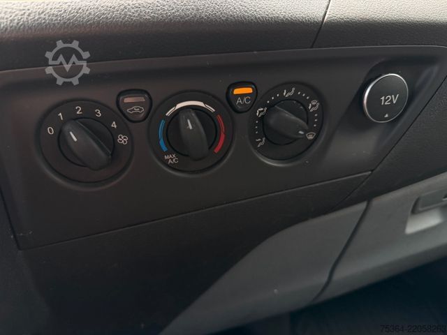 Minibus FORD Transit Custom 2.0 TdCi L1H1 9Sitze Motor Defect
