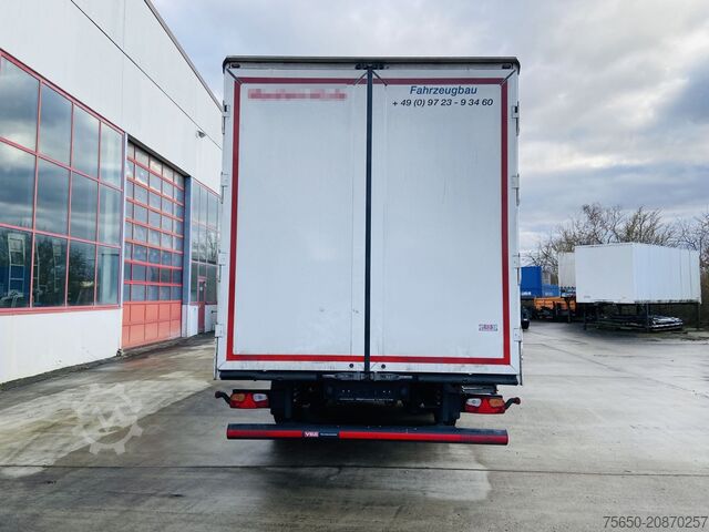 Box trailer Möslein TKO 105 D 7m weiß  Tandem- Koffer, Durchladbar, Neuwertig