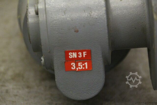 Gleichstrom Getriebemotor 0,18/0,27 kW unbekannt GN222