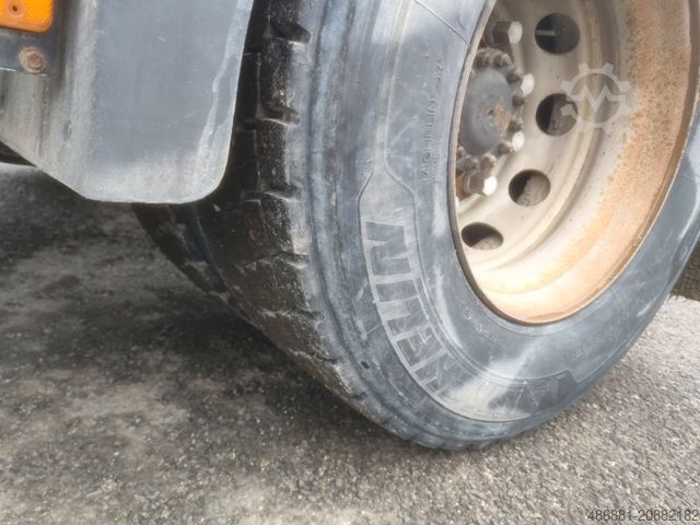 Standard SZM RENAULT PREMIUM 460