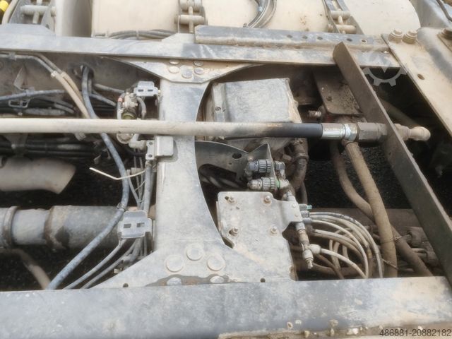 Standard SZM RENAULT PREMIUM 460