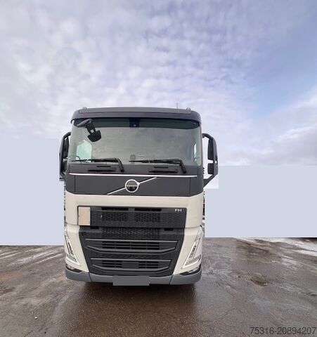 Standard tractor unit VOLVO FH 500
