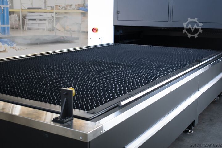 Laserschneidmaschine Polska Grupa CNC FC1530 3kW