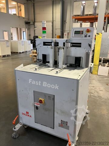 Stacker Solema Fast Book