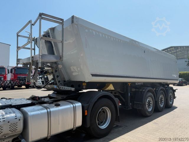 Standard SZM IVECO S-WAY 4x4H Zugmaschine Euro 6 *Kippauflieger