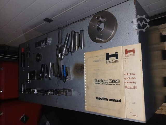 Center lathe Harrison M 250