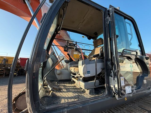 Chain excavator HITACHI ZX210LC-6 Kettenbagger 23,1 Ton *11.213 BTH