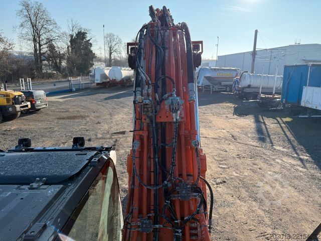 Chain excavator HITACHI ZX210LC-6 Kettenbagger 23,1 Ton *11.213 BTH