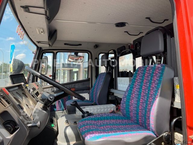 Box truck MERCEDES-BENZ 917 AF / 4x4 /AHK / TOP ZUSTAND