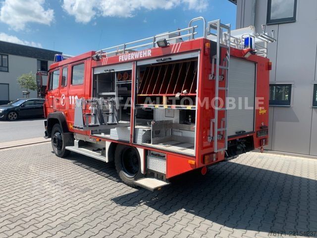 Box truck MERCEDES-BENZ 917 AF / 4x4 /AHK / TOP ZUSTAND