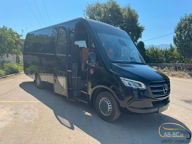 Motor coach MERCEDES-BENZ Sprinter Nero 31 Sitze ab 08/2026