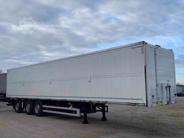 Beverage semitrailer  Wingliner_ hydraulische Schwenkwände_ Lenkachse