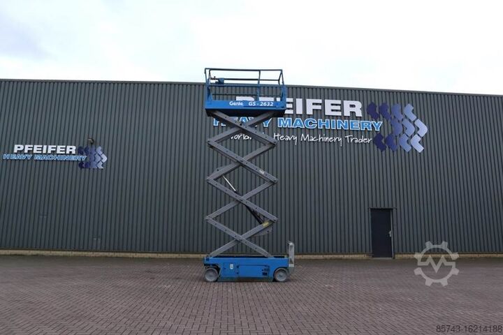 Scissor lift Genie GS2632 Electric, Working Height 10m, 227kg Capacit