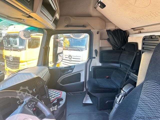 Standard tractor unit MERCEDES-BENZ Actros 1842 Streamspace 2Tanks